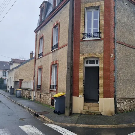 - Chateau Mi-chemin Centre Et Gare Lägenhet